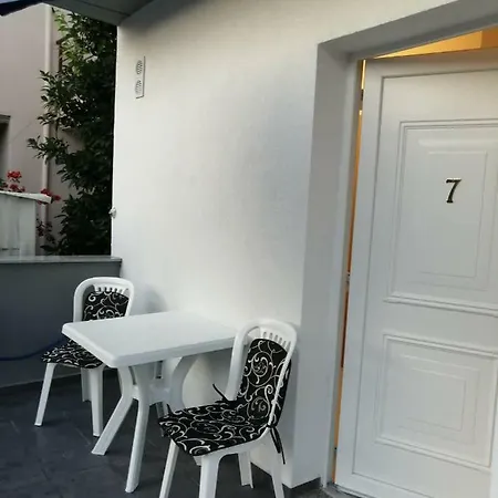 Apartment Studio Iva 7